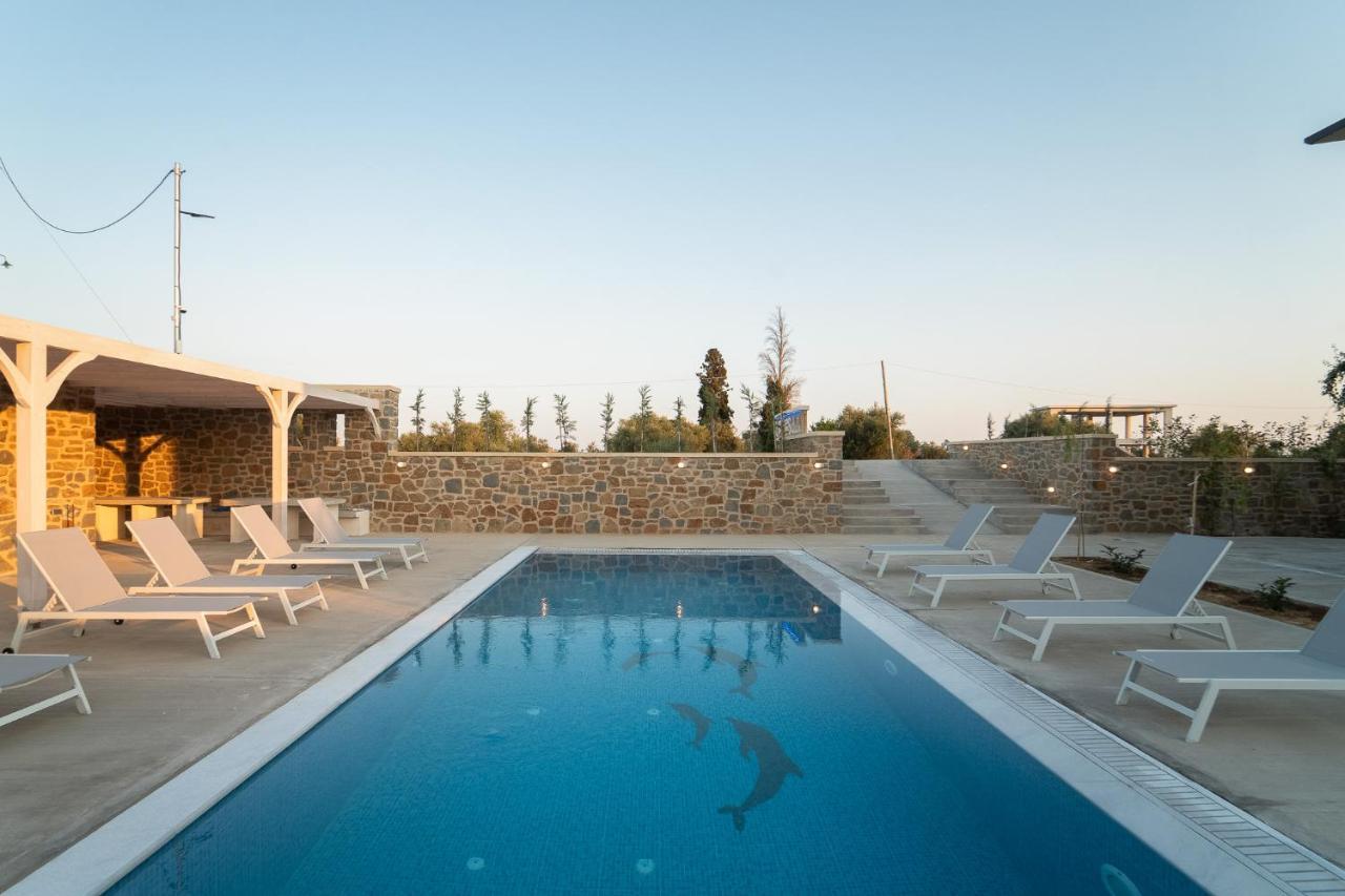 Lithos Suites Finikounta Exterior foto