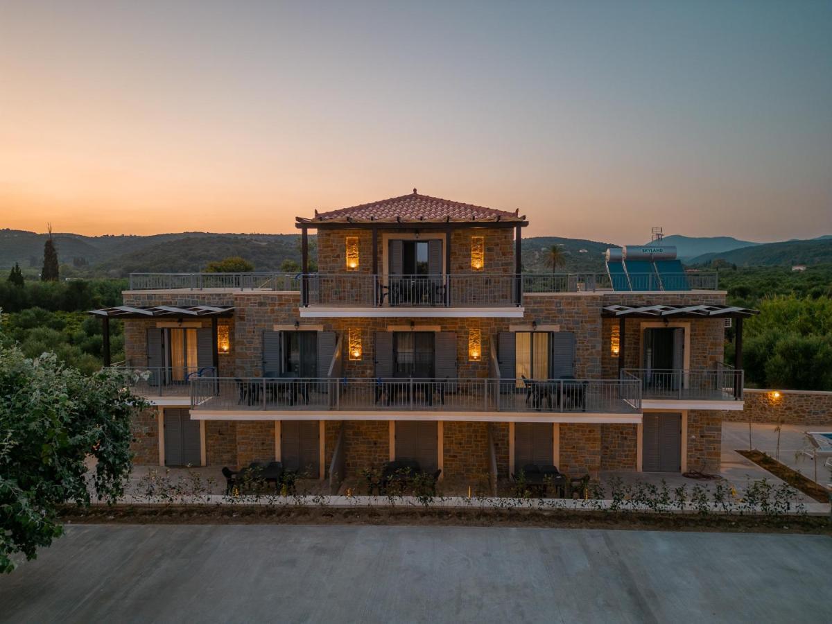 Lithos Suites Finikounta Exterior foto