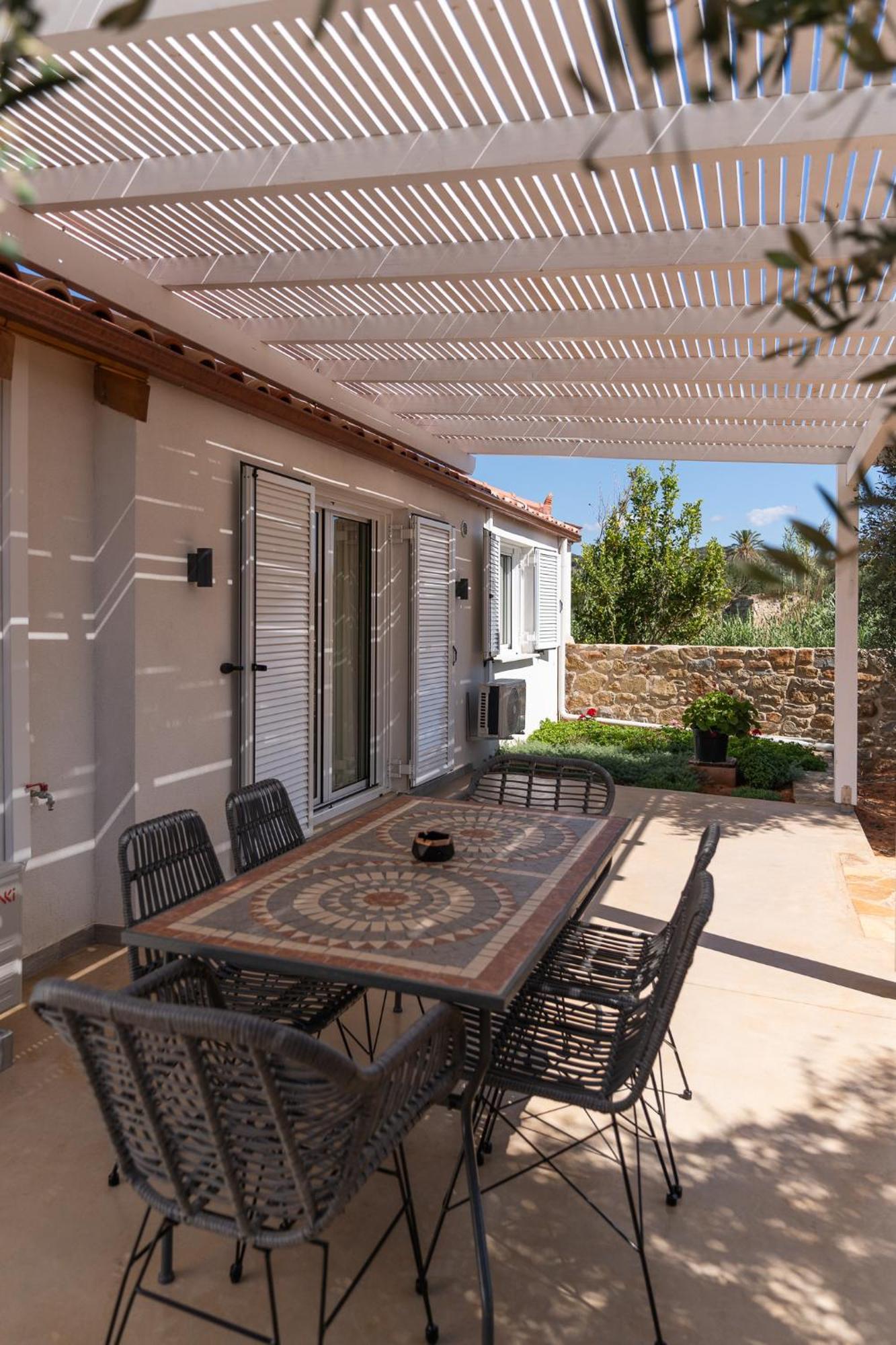 Lithos Suites Finikounta Exterior foto